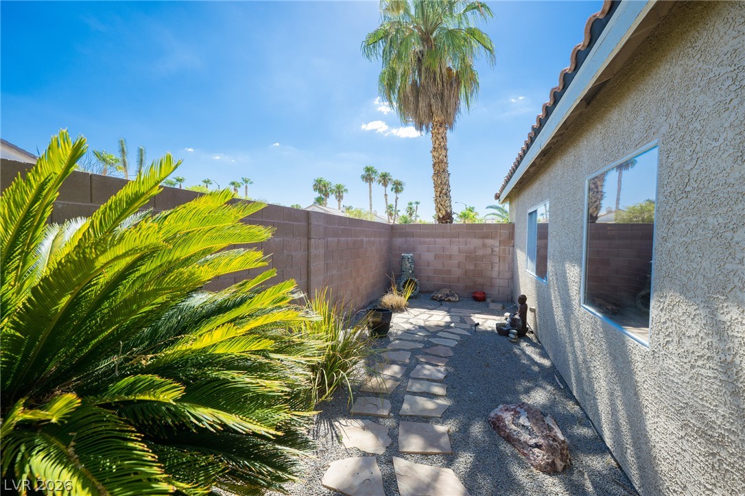 498 Beaconwood Street Henderson NV 89052