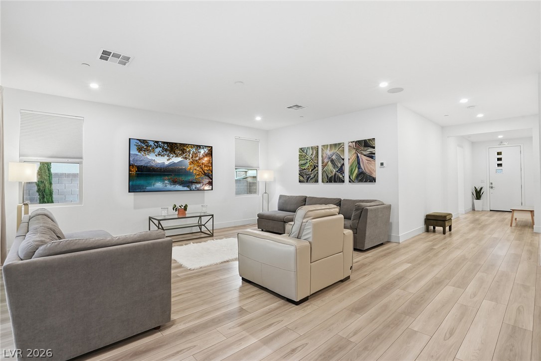 1917 Regal Bluff Drive Henderson NV 89052