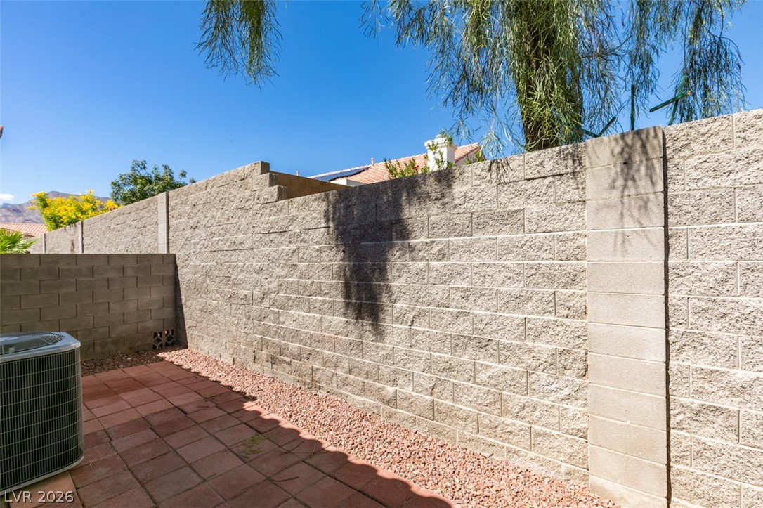 9712 Fionna Lane 102 Las Vegas NV 89129