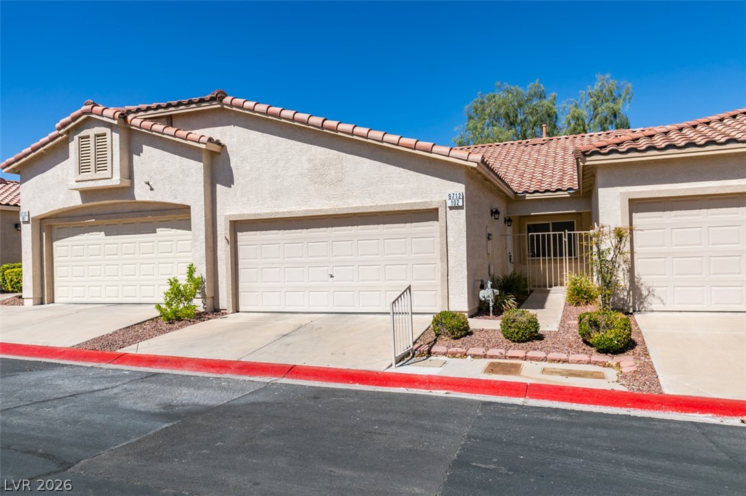 9712 Fionna Lane 102 Las Vegas NV 89129