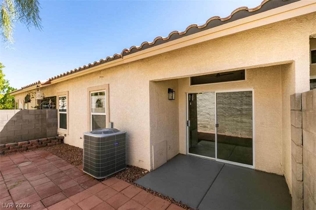9712 Fionna Lane 102 Las Vegas NV 89129