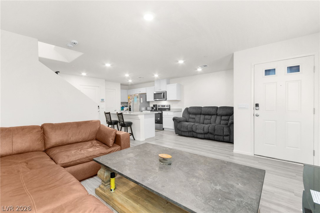 6921 Honor Hill Street Las Vegas NV 89166