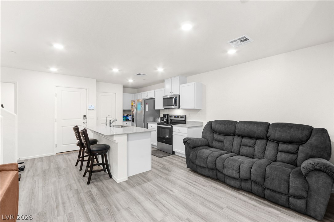 6921 Honor Hill Street Las Vegas NV 89166