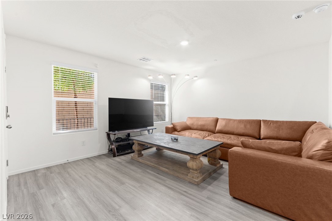 6921 Honor Hill Street Las Vegas NV 89166