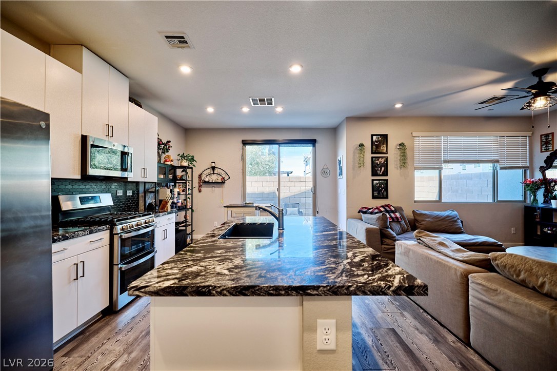 6138 May River Street Las Vegas NV 89148