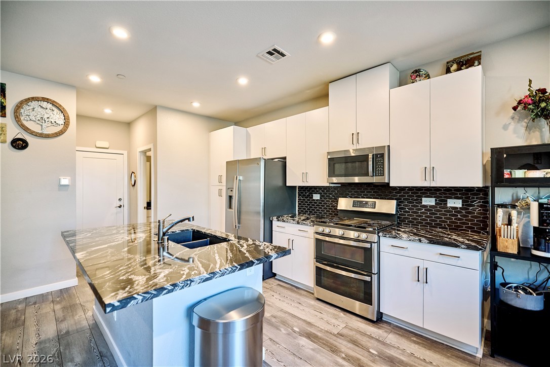6138 May River Street Las Vegas NV 89148