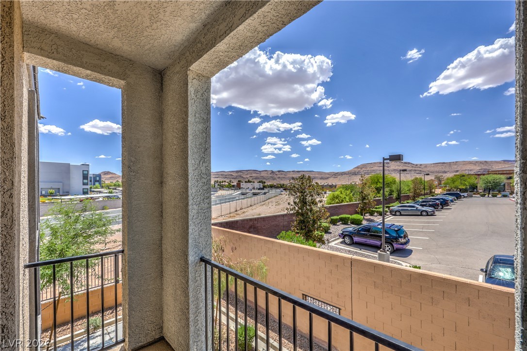 6197 Garden Crest Street Las Vegas NV 89148