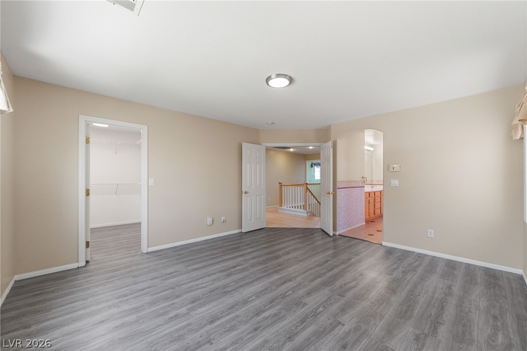 5049 Shadow Valley Street Las Vegas NV 89148