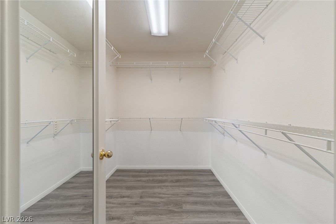 5049 Shadow Valley Street Las Vegas NV 89148