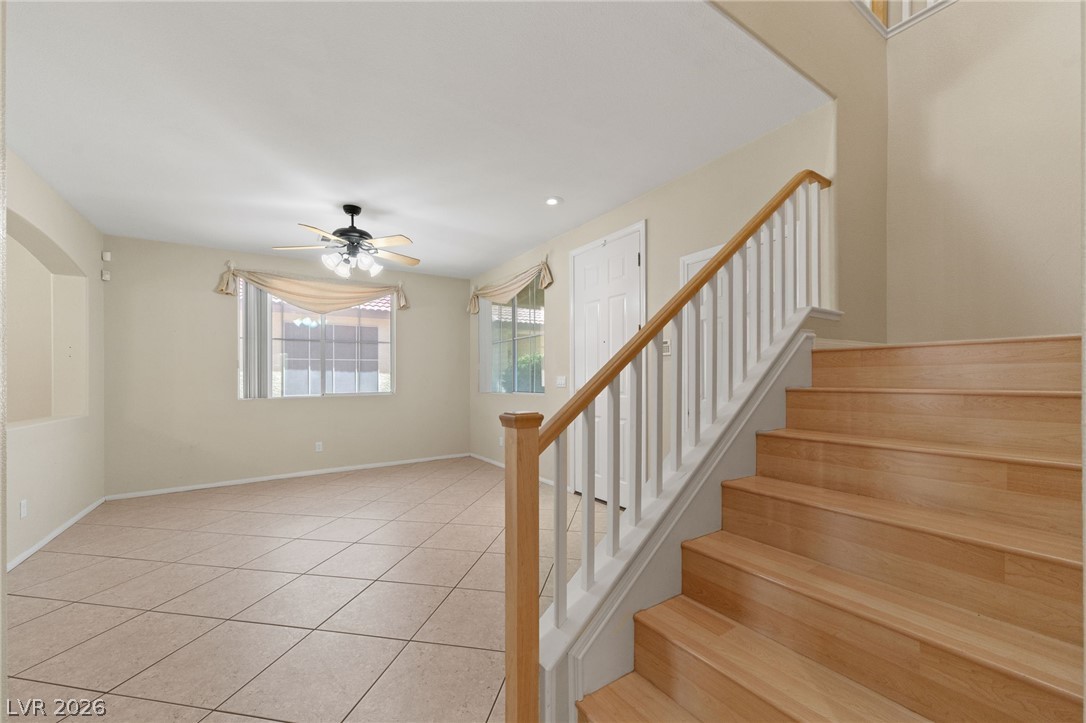 5049 Shadow Valley Street Las Vegas NV 89148