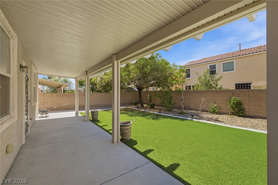 321 Arrowbird Avenue North Las Vegas NV 89031