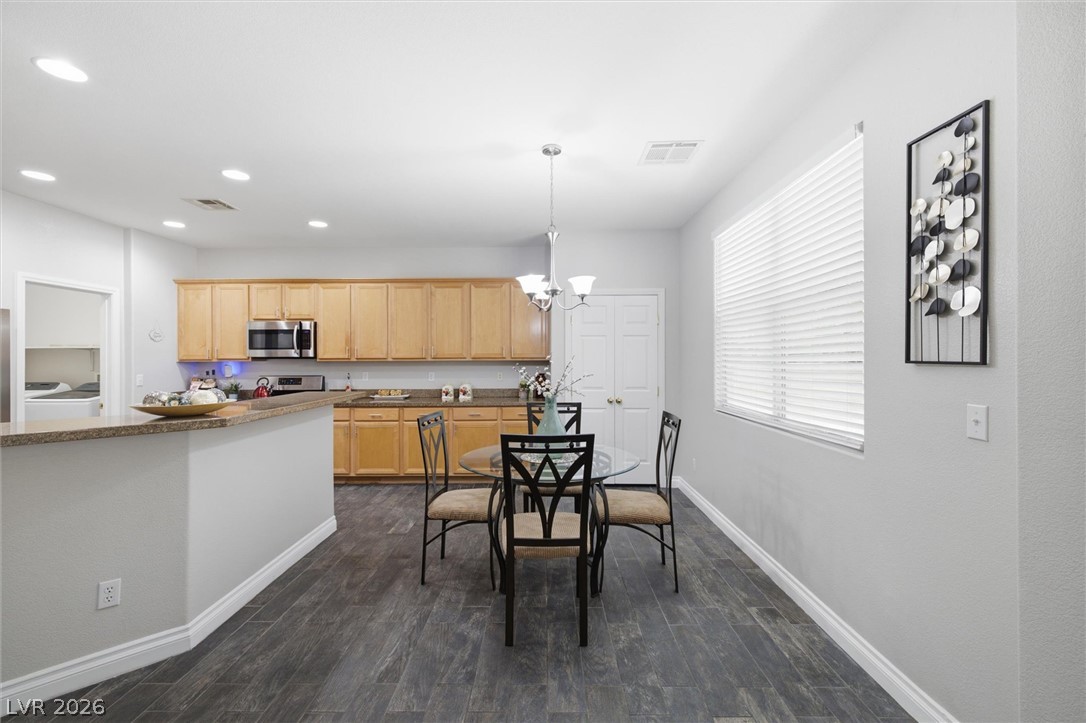 321 Arrowbird Avenue North Las Vegas NV 89031