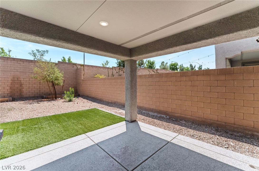 9993 Birch Knoll Avenue Las Vegas NV 89166