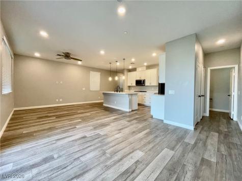 12510 Oregon Cherry Avenue Las Vegas NV 89138