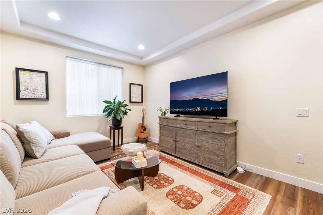 9537 Wild Valley Avenue Las Vegas NV 89148