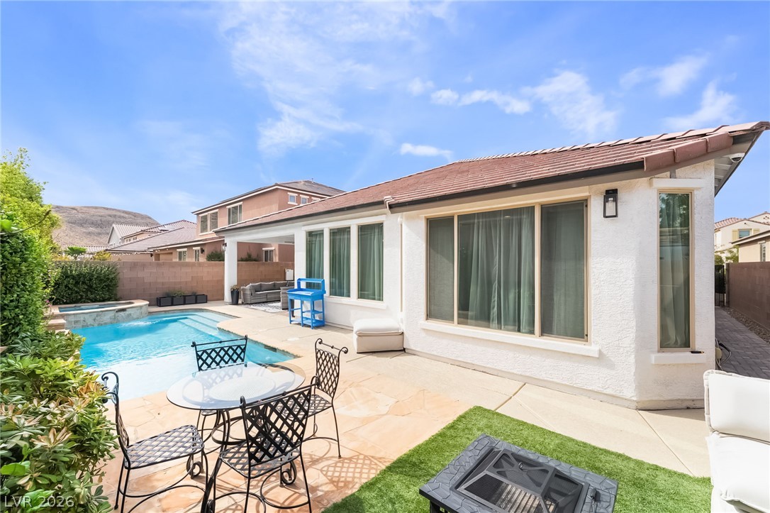 9537 Wild Valley Avenue Las Vegas NV 89148
