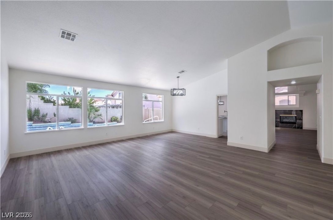 6435 Heatherton Avenue Las Vegas NV 89110