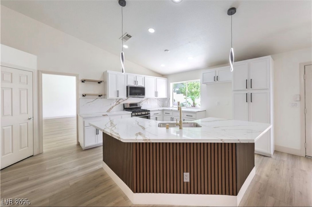 6435 Heatherton Avenue Las Vegas NV 89110