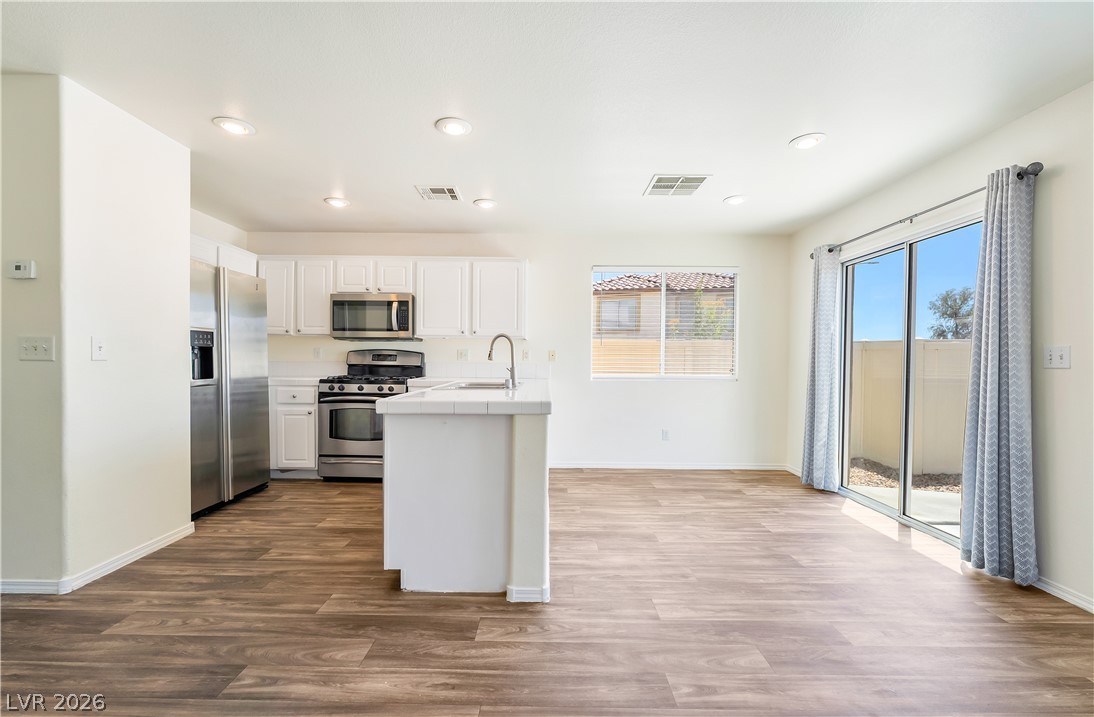 760 Sunrise Crossing Street Henderson NV 89014