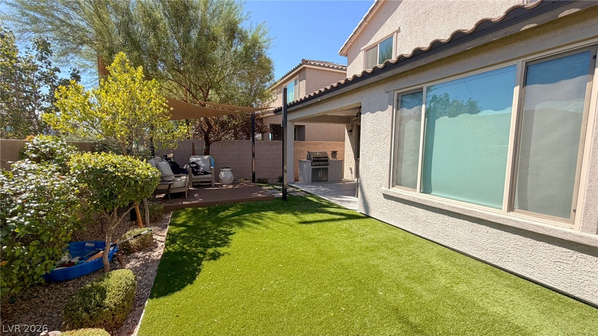 9046 Field Maple Street Las Vegas NV 89178