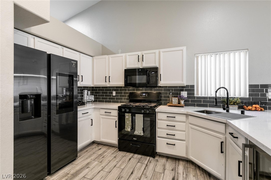 5988 Turtle River Avenue Las Vegas NV 89156