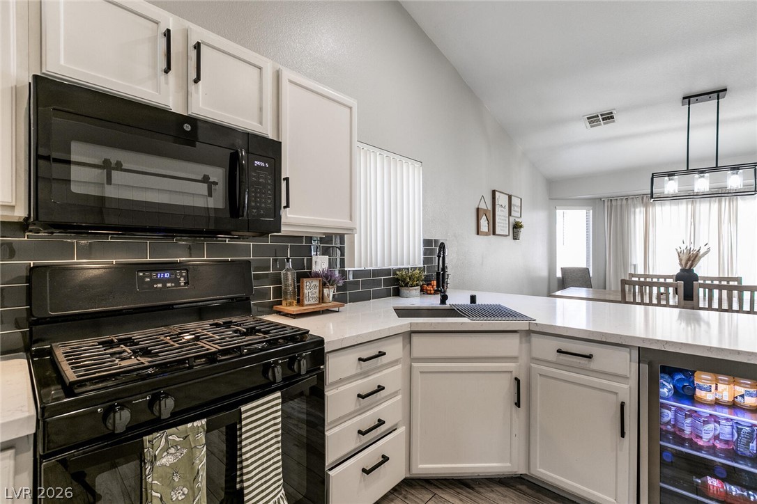 5988 Turtle River Avenue Las Vegas NV 89156