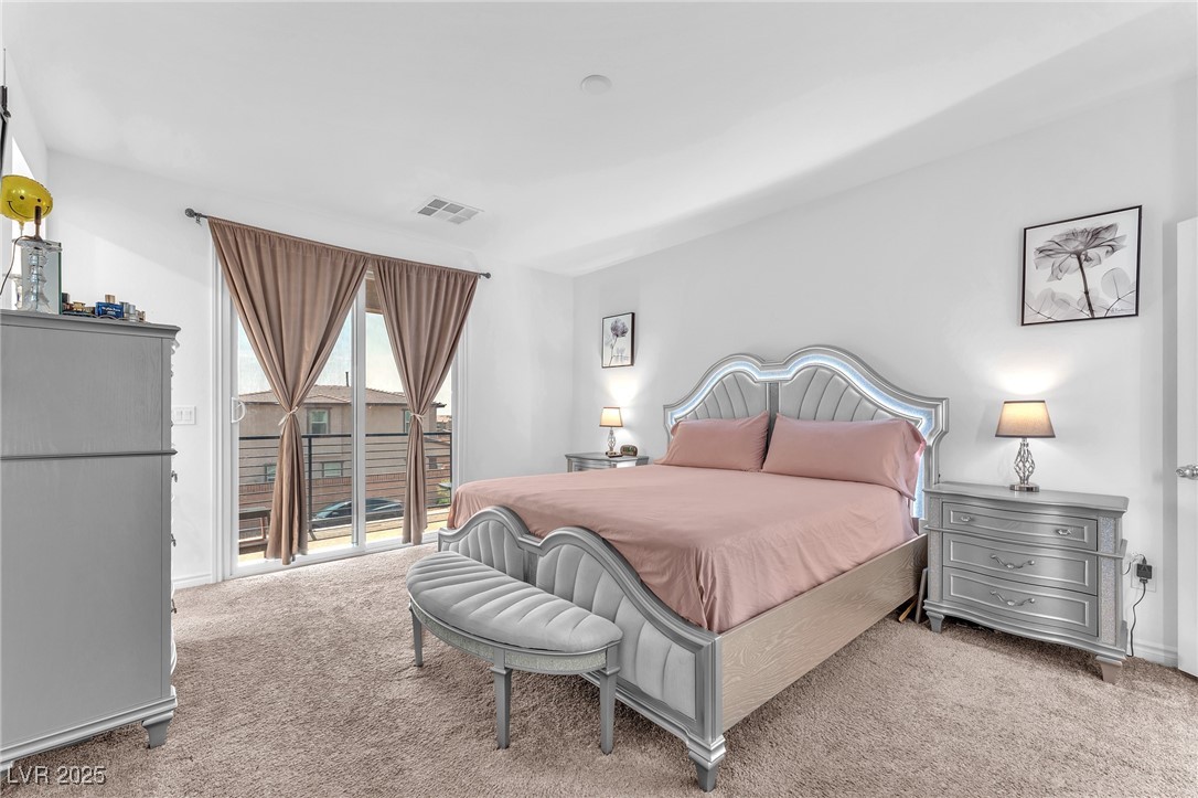 8879 Roadrunner Ravine Street Las Vegas NV 89166