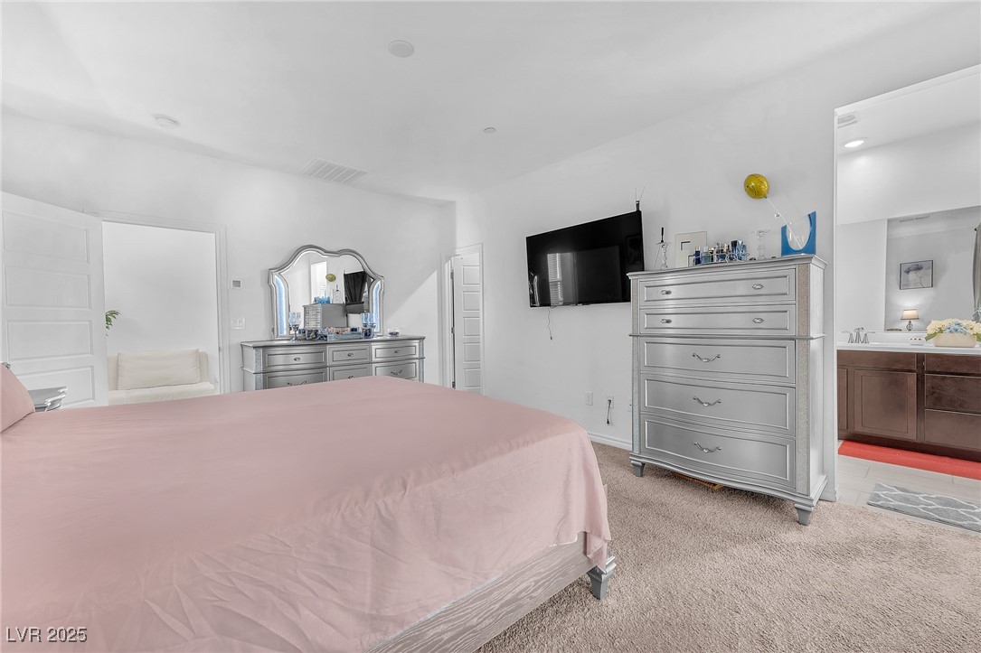 8879 Roadrunner Ravine Street Las Vegas NV 89166