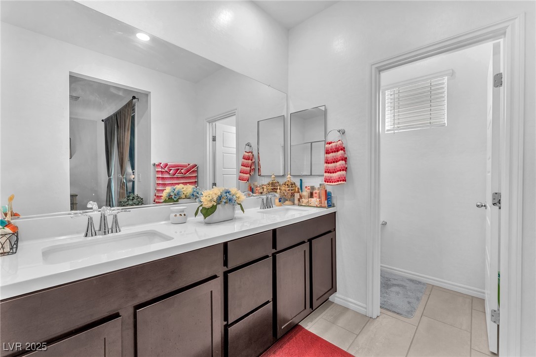 8879 Roadrunner Ravine Street Las Vegas NV 89166