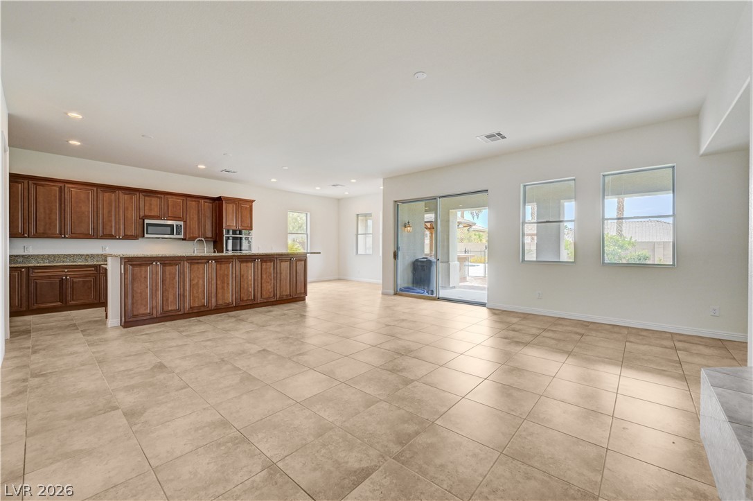 5532 Collier Hills Street Las Vegas NV 89149