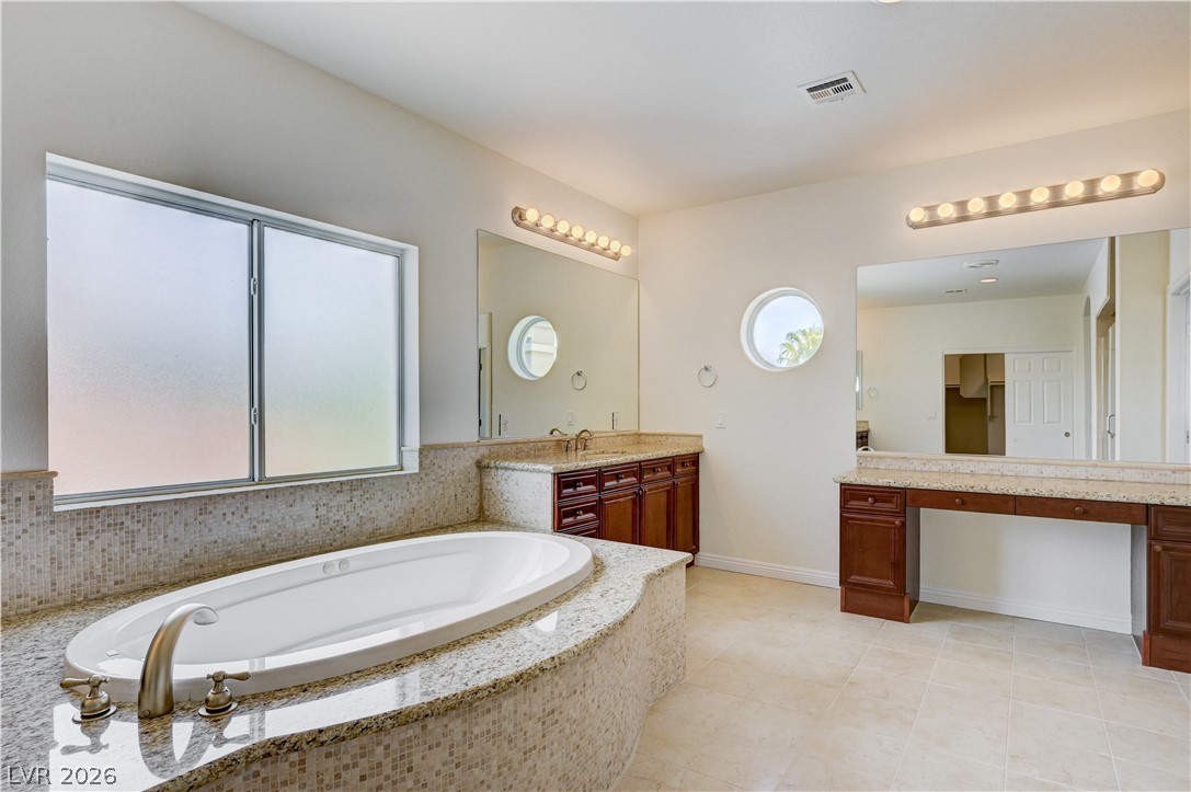 5532 Collier Hills Street Las Vegas NV 89149