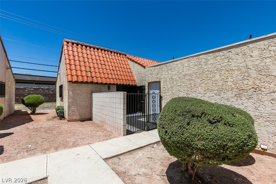 3355 Racquet Street Las Vegas NV 89121