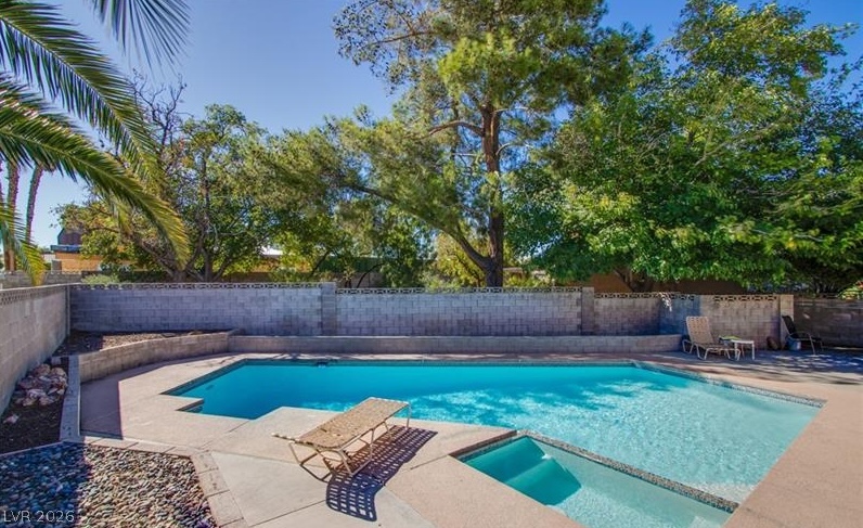 1995 Kamber Court Las Vegas NV 89119