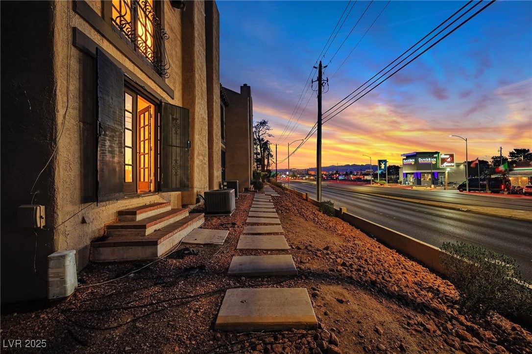 Las Vegas NV 89120
