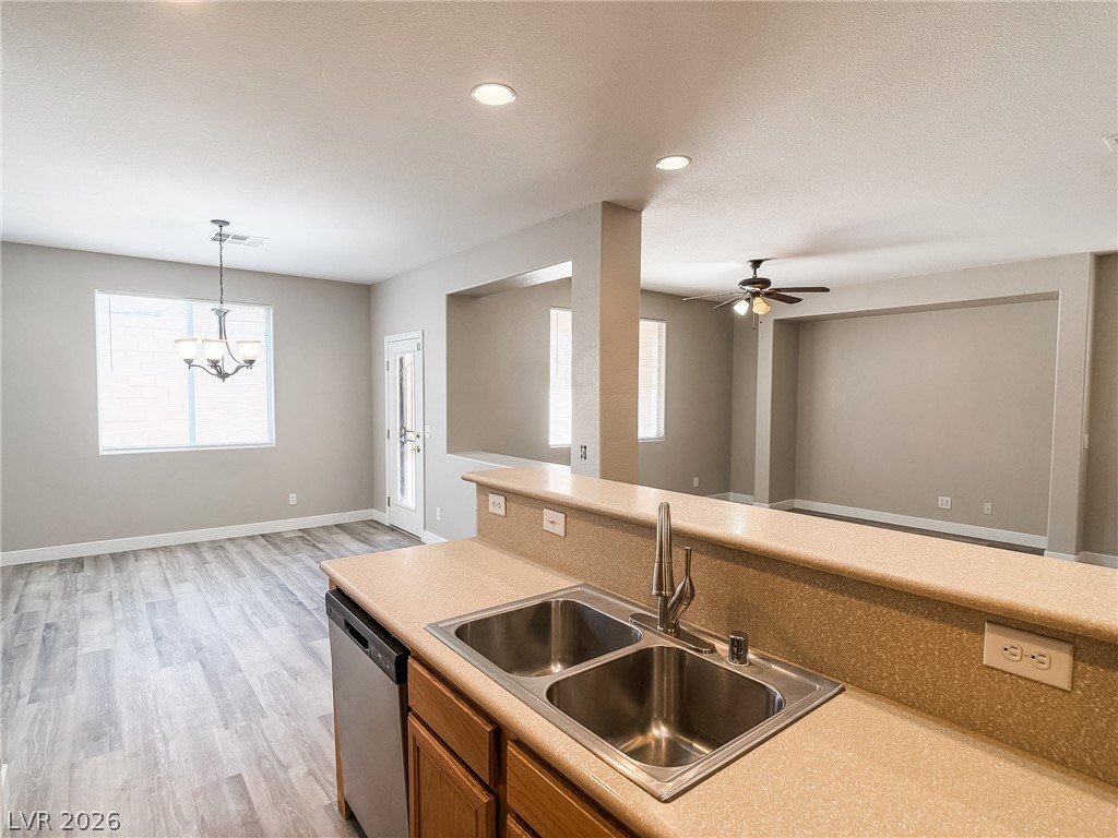 9082 Wine Cellar Avenue Las Vegas NV 89148