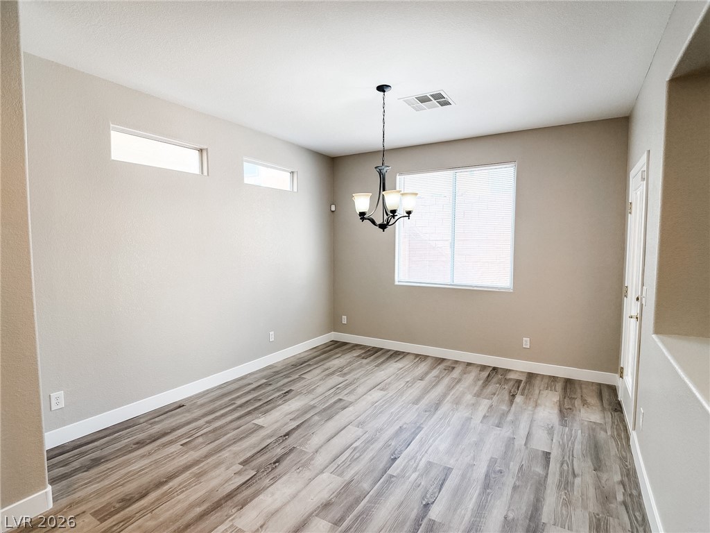 9082 Wine Cellar Avenue Las Vegas NV 89148