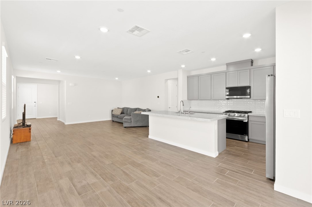 8321 Vanhoy Creek Street Las Vegas NV 89166