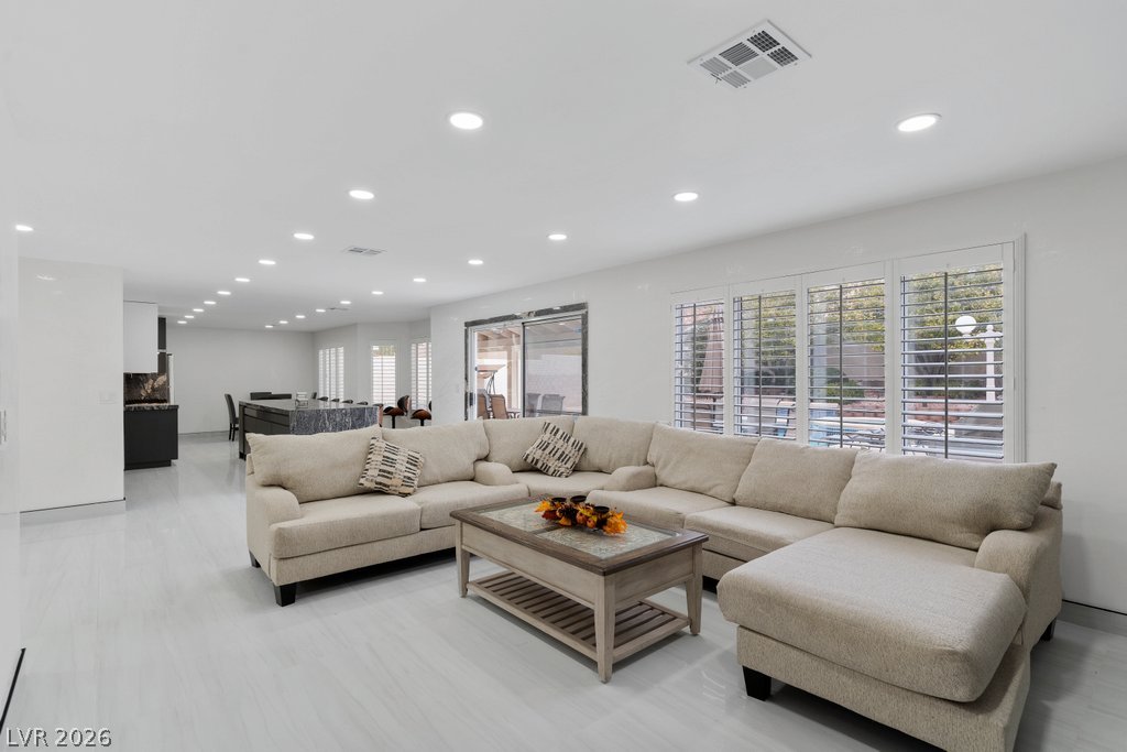 9404 Low Tide Court Las Vegas NV 89117