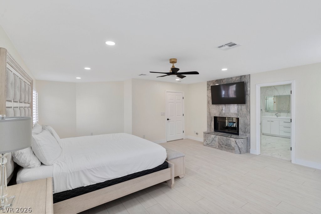 9404 Low Tide Court Las Vegas NV 89117