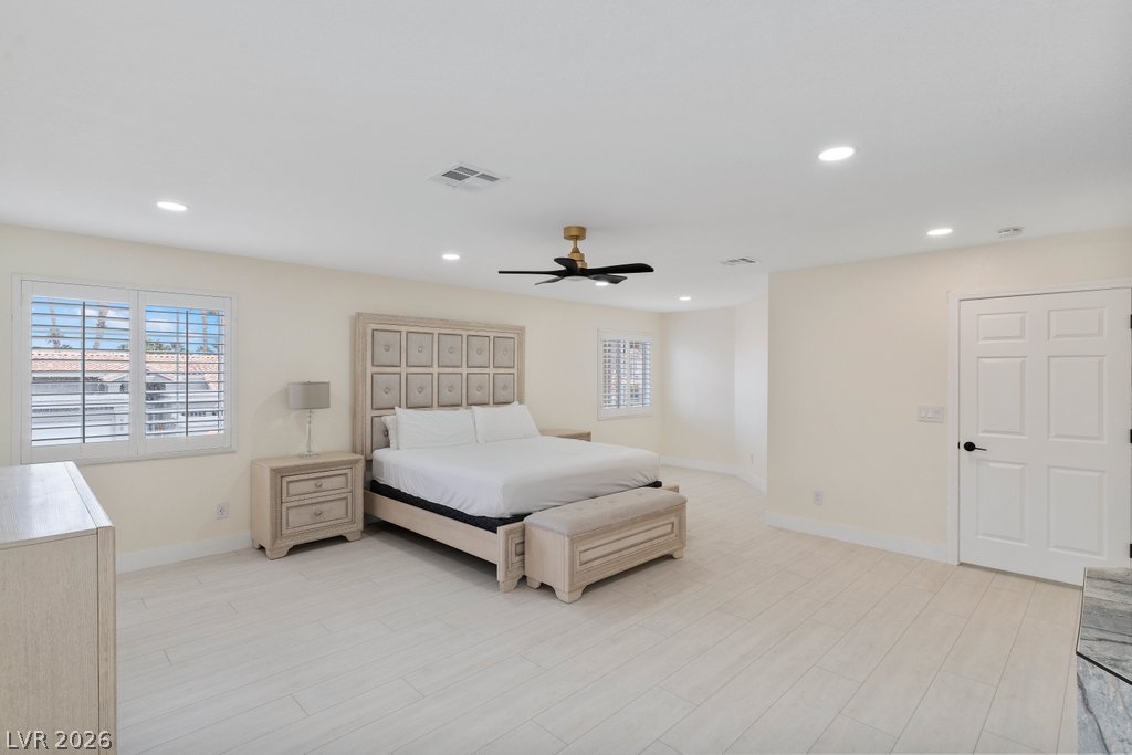9404 Low Tide Court Las Vegas NV 89117