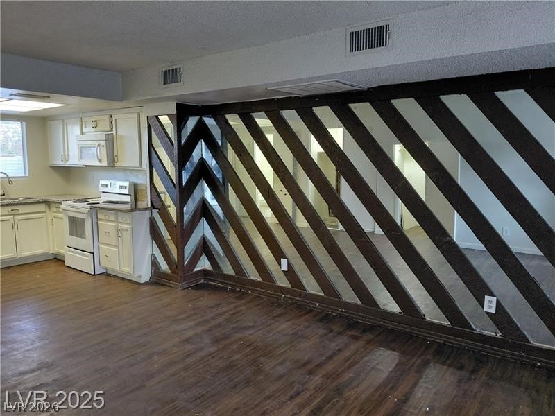 1336 North Jones Boulevard Las Vegas NV 89108