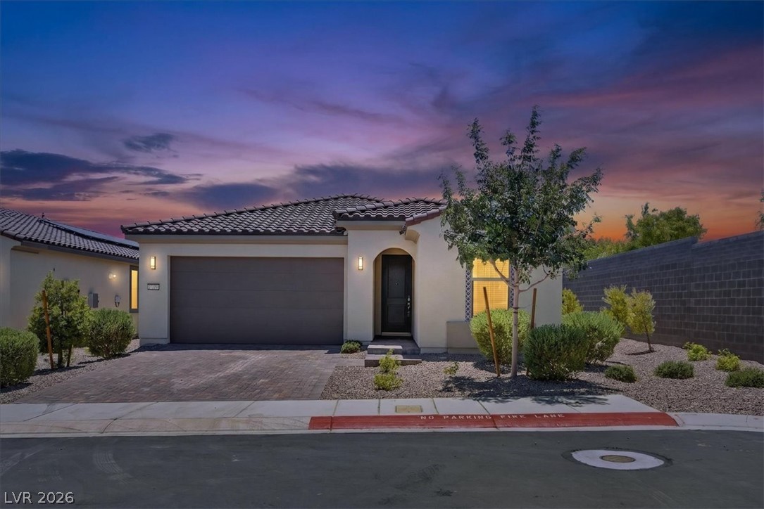10089 Honey Rose Avenue Las Vegas NV 89143