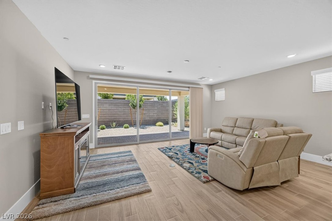 10089 Honey Rose Avenue Las Vegas NV 89143