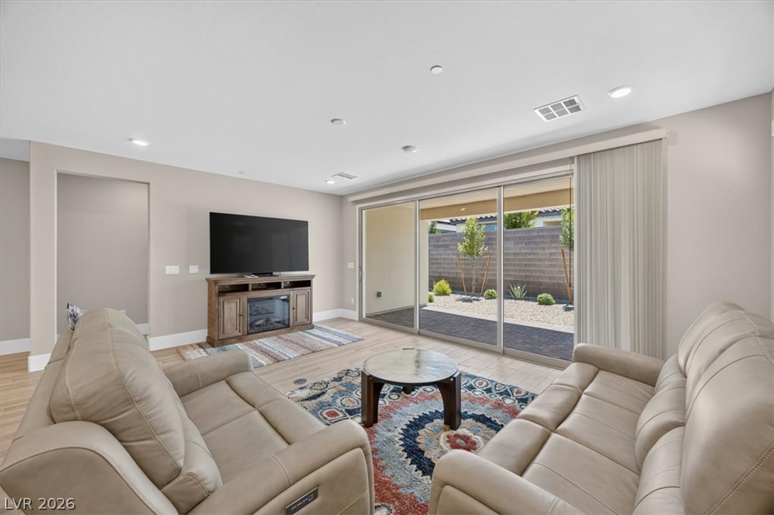10089 Honey Rose Avenue Las Vegas NV 89143