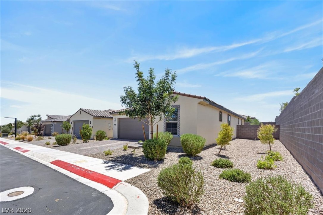 10089 Honey Rose Avenue Las Vegas NV 89143