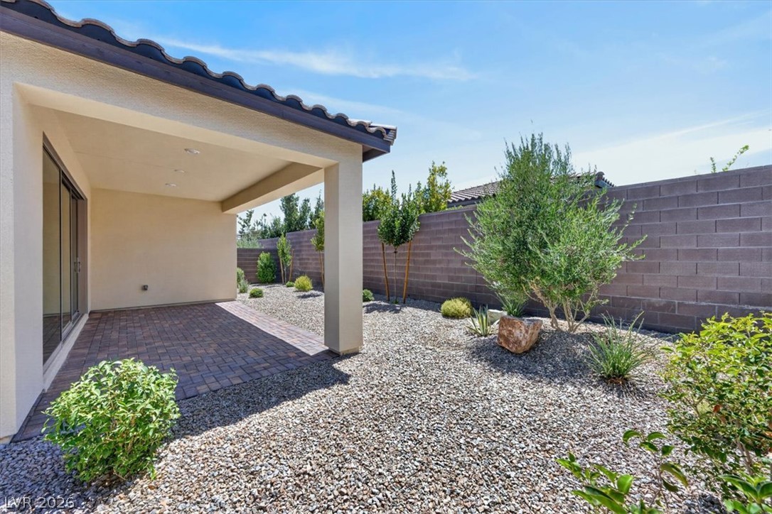 10089 Honey Rose Avenue Las Vegas NV 89143