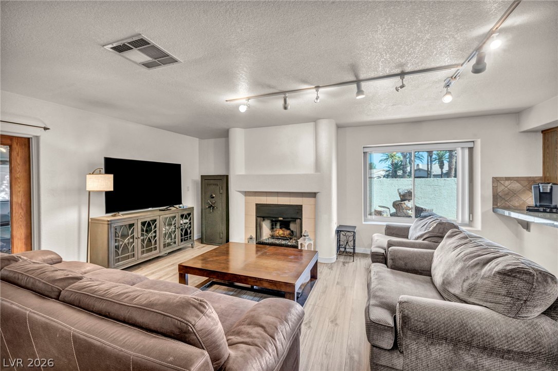 399 Award Court Henderson NV 89014