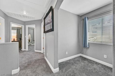 5807 Field Breeze Street Las Vegas NV 89148
