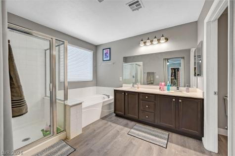 5807 Field Breeze Street Las Vegas NV 89148