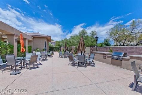 5807 Field Breeze Street Las Vegas NV 89148